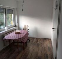 WG Wohnung - 600,00 EUR Kaltmiete, ca.  80,00 m² in Leverkusen (PLZ: 51379) Opladen