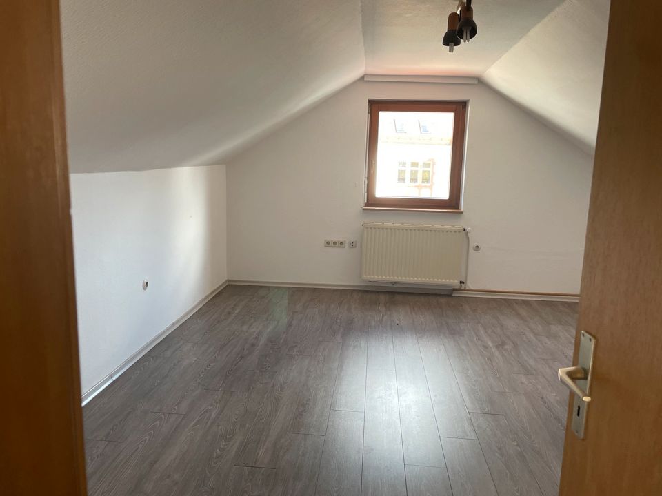 1 Zimmer zu vermieten - 350,00 EUR Kaltmiete, ca.  26,00 m² in Ohlsbach (PLZ: 77797)
