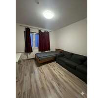 WG-Zimmer in Berlin 575,00 € 14 m²