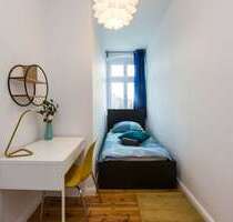 WG-Zimmer in Berlin 680,00 € 9 m²