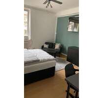 WG-Zimmer in Frankfurt am Main 750,00 € 15 m²