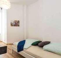 WG-Zimmer in Berlin 700,00 € 12 m²