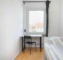 WG-Zimmer in Berlin 700,00 € 10 m²