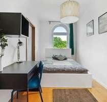 WG-Zimmer in Berlin 640,00 € 10 m²