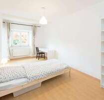 WG-Zimmer in München 995,00 € 14 m²