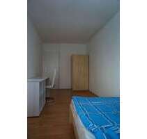 WG-Zimmer in Berlin 590,00 € 14 m²