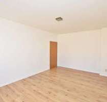 Wohnung zum Mieten in Chemnitz 215,00 € 45.84 m²