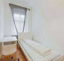 WG-Zimmer in Berlin 700,00 € 8 m²