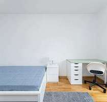 WG-Zimmer in Berlin 750,00 € 12.24 m²