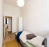 WG-Zimmer in Berlin 680,00 € 10 m²