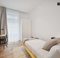 WG-Zimmer in Berlin 680,00 € 10 m²