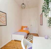 WG-Zimmer in Berlin 680,00 € 10 m²