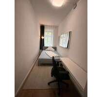 WG-Zimmer in München 850,00 € 13 m²