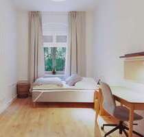 WG-Zimmer in Berlin 850,00 € 14 m²