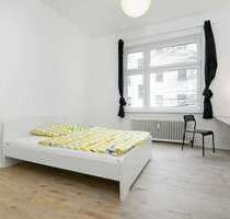 WG-Zimmer in Berlin 630,00 € 17 m²
