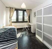 WG-Zimmer in Frankfurt am Main 625,00 € 12 m²