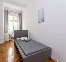 WG-Zimmer in Berlin 705,00 € 15 m²