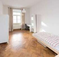 WG-Zimmer in München 875,00 € 10 m²