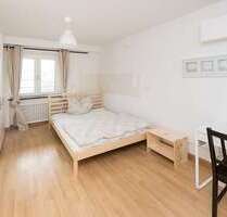 WG-Zimmer in München 925,00 € 14 m²