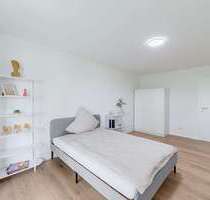 WG-Zimmer in Nürnberg 525,00 € 14.15 m²