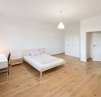 WG-Zimmer in München 900,00 € 19 m²