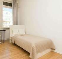 WG-Zimmer in Berlin 680,00 € 13 m²