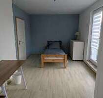 WG-Zimmer in Berlin 615,00 € 16 m²