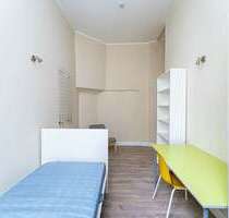 WG-Zimmer in Berlin 750,00 € 12.22 m²