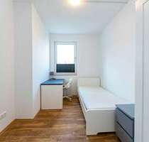 WG-Zimmer in Berlin 780,00 € 10.9 m²