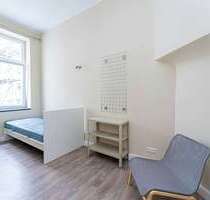 WG-Zimmer in Berlin 750,00 € 12.22 m²