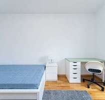 WG-Zimmer in Berlin 780,00 € 12.24 m²