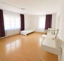 WG-Zimmer in Nürnberg 495,00 € 25 m²