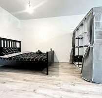 WG-Zimmer in Berlin 999,00 € 39 m²