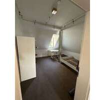 WG-Zimmer in Ludwigsburg Mitte 470,00 € 17 m²