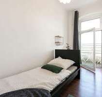 WG-Zimmer in Berlin 680,00 € 12 m²