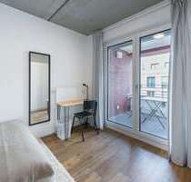 WG-Zimmer in Frankfurt am Main 738,00 € 10 m²