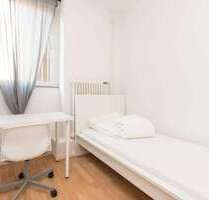 WG-Zimmer in Berlin 700,00 € 11 m²