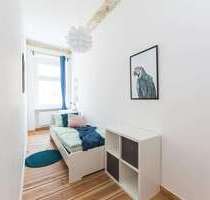 WG-Zimmer in Berlin 700,00 € 10 m²