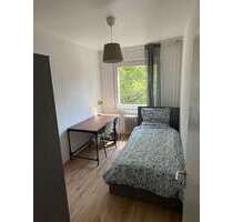 WG-Zimmer in Berlin 575,00 € 10 m²