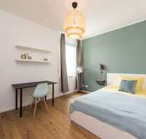 WG-Zimmer in Berlin 680,00 € 12 m²