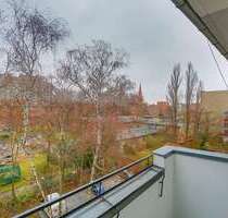 WG-Zimmer in Berlin 700,00 € 11 m²