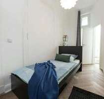 WG-Zimmer in Berlin 700,00 € 11 m²