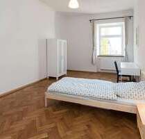 WG-Zimmer in München 950,00 € 19 m²