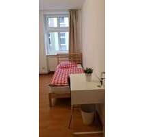 WG-Zimmer in Berlin 590,00 € 10 m²