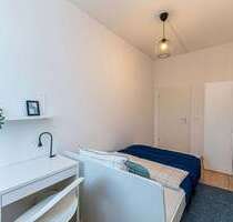 WG-Zimmer in Berlin 700,00 € 10 m²
