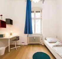 WG-Zimmer in Berlin 700,00 € 10 m²