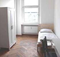 WG-Zimmer in Berlin 575,00 € 16 m²