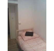 WG-Zimmer in Berlin 565,00 € 6 m²