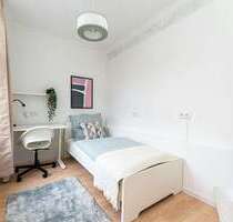 WG-Zimmer in Berlin 640,00 € 10.9 m²