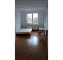 WG-Zimmer in Berlin 740,00 € 17 m²